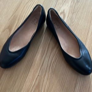 Black naturalized ballet flats size 8.5